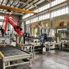 Công nghệ ép đùn phôi cửa nhựa gỗ composite hiện đại tại nhà máy