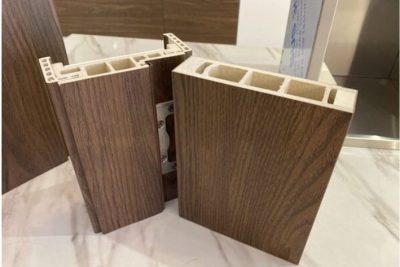 Công nghệ ép đùn phôi cửa nhựa gỗ composite hiện đại tại nhà máy