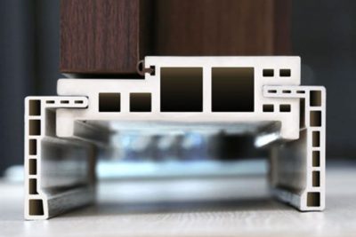 Vai trò quan trọng của bột gỗ trong công nghệ sản xuất phôi cửa nhựa composite