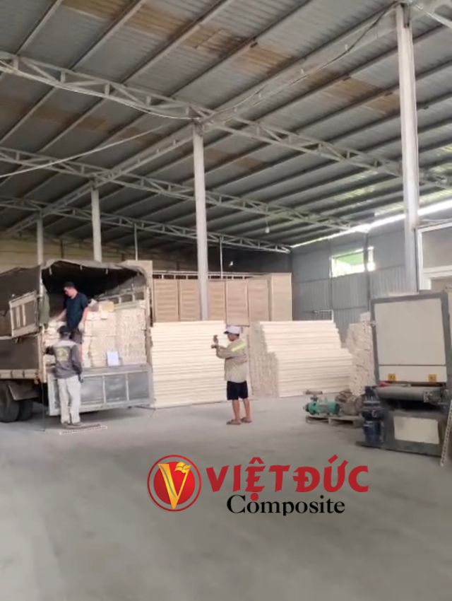 BÁO GIÁ PHÔI CỬA NHỰA COMPOSITE 0825.3636.88