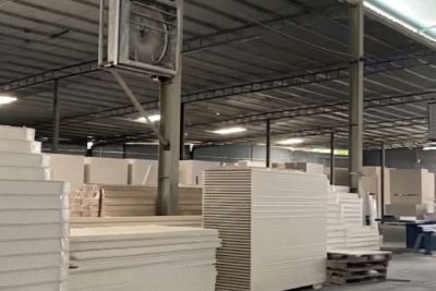 Phôi cửa tại nhà máy cung cấp cho các xưởng