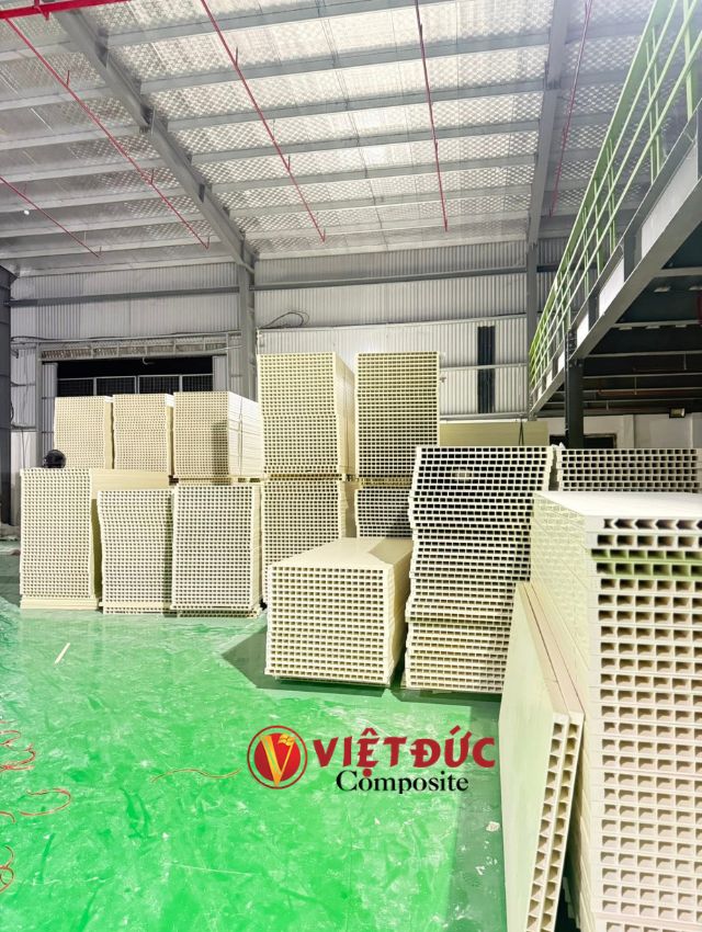 uu diem cua phoi cua nhua composite chat luong Nhà cung cấp phôi cửa nhựa Composite