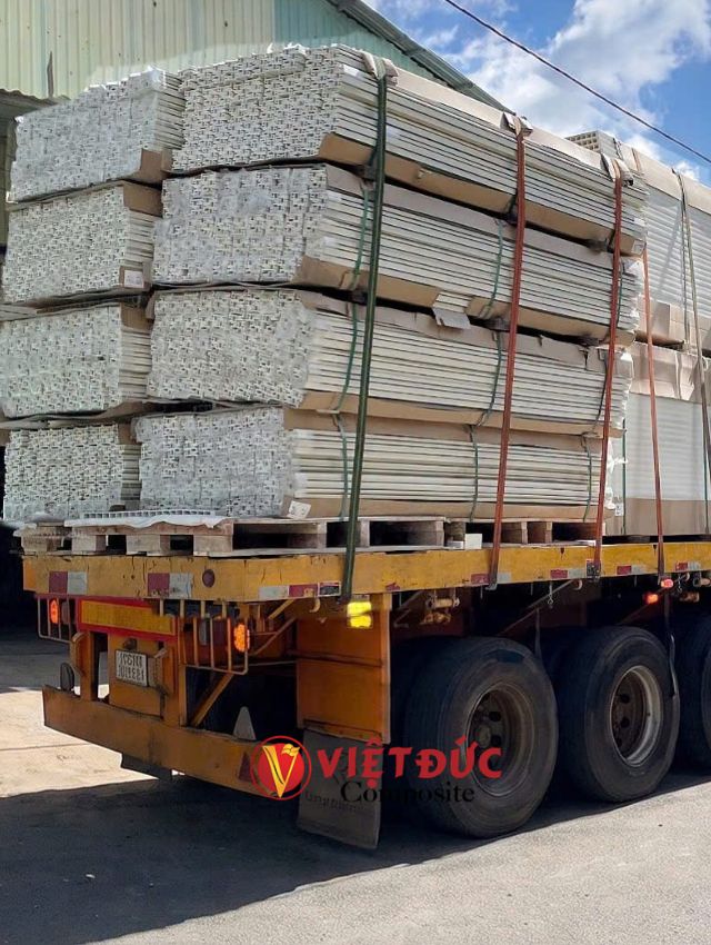 Nhà cung cấp phôi cửa nhựa Composite