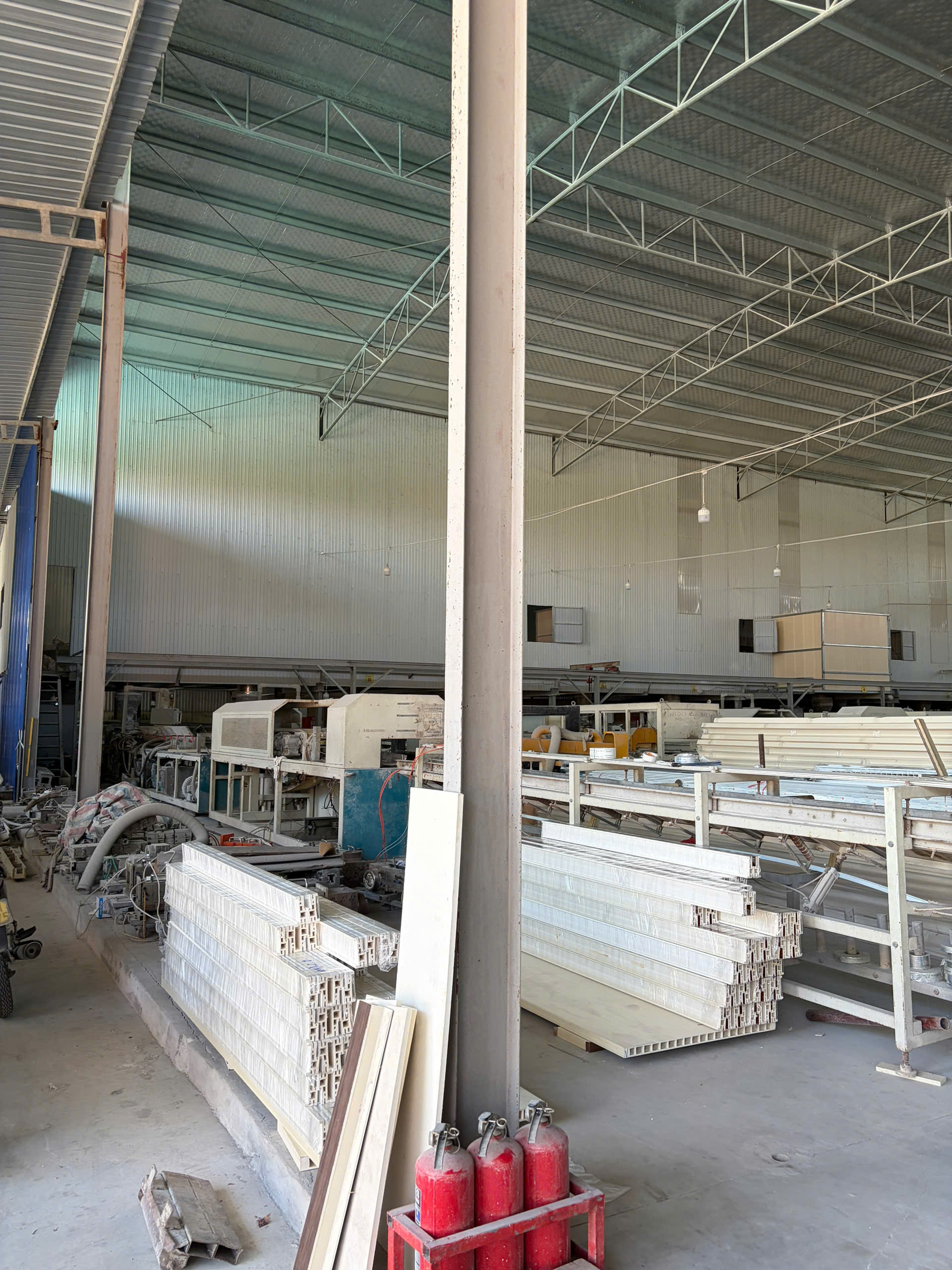 TÌM HIỂU VỀ QUY TRÌNH SẢN XUẤT PHÔI NHỰA COMPOSITE